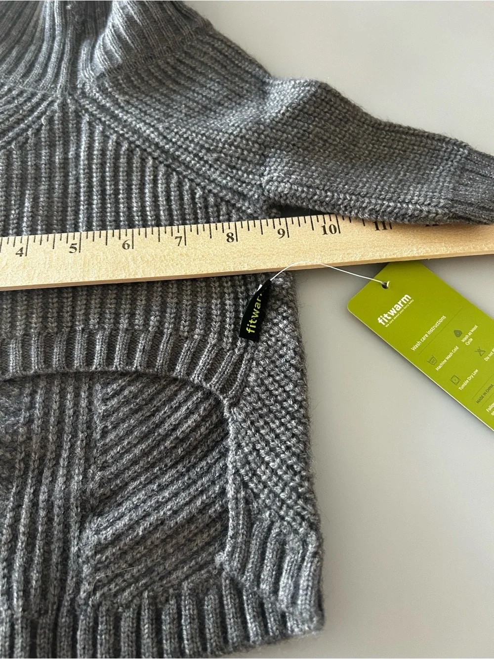 NWT Fitwarm Grey Turtleneck Cable Knit Pet Dog Sweater - Size Medium